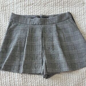 Zara Black and White Plaid Women's Shorts